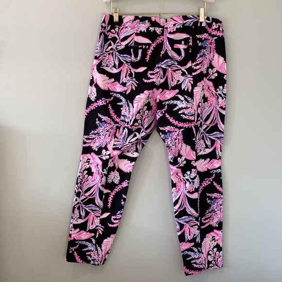 Lilly Pulitzer Kelly Ankle pant in Wild within print in Onyx in 16 NWT - Picture 4 of 9